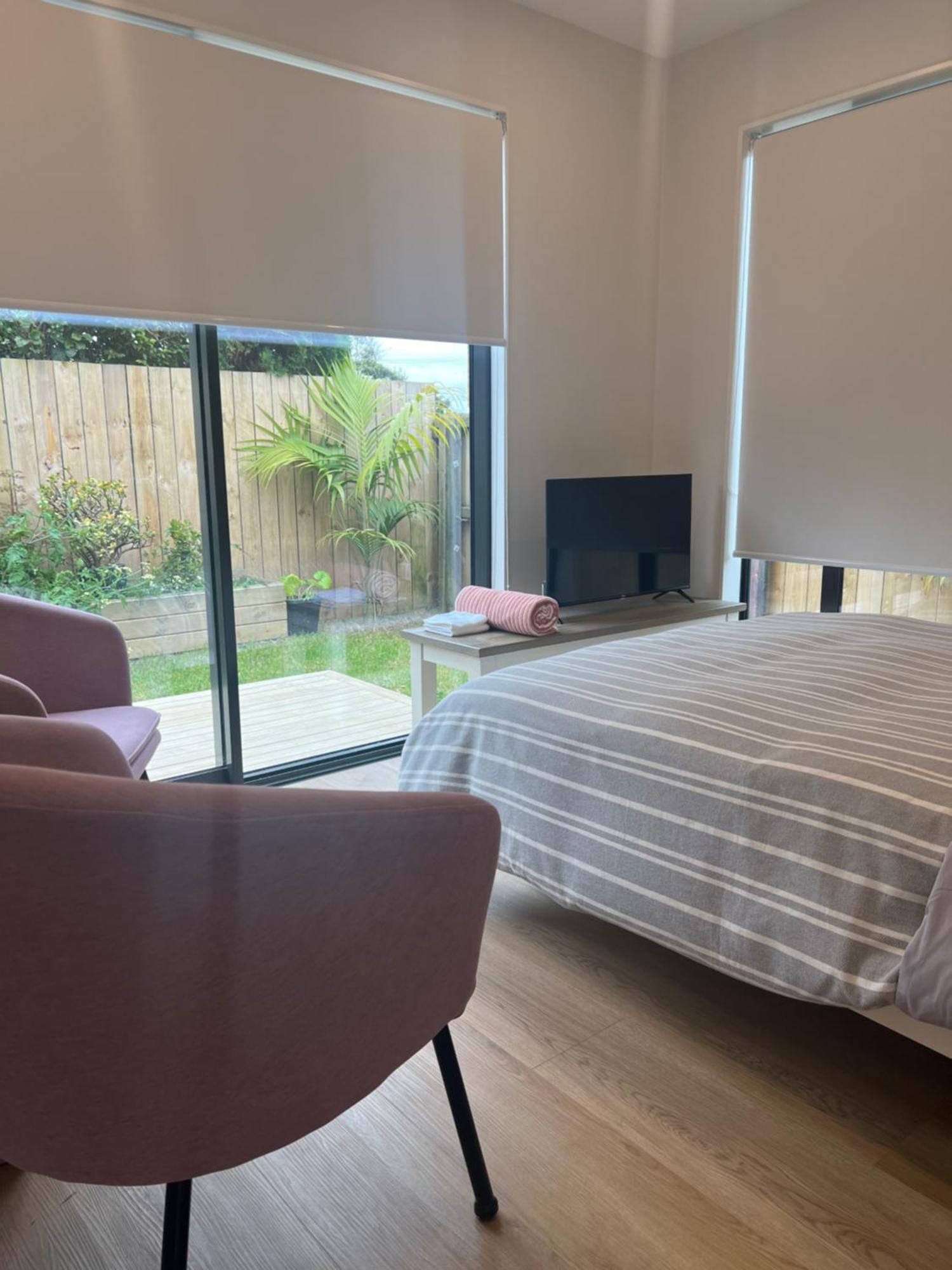 Waverly Place - Unique One Room Apartment Orewa Εξωτερικό φωτογραφία